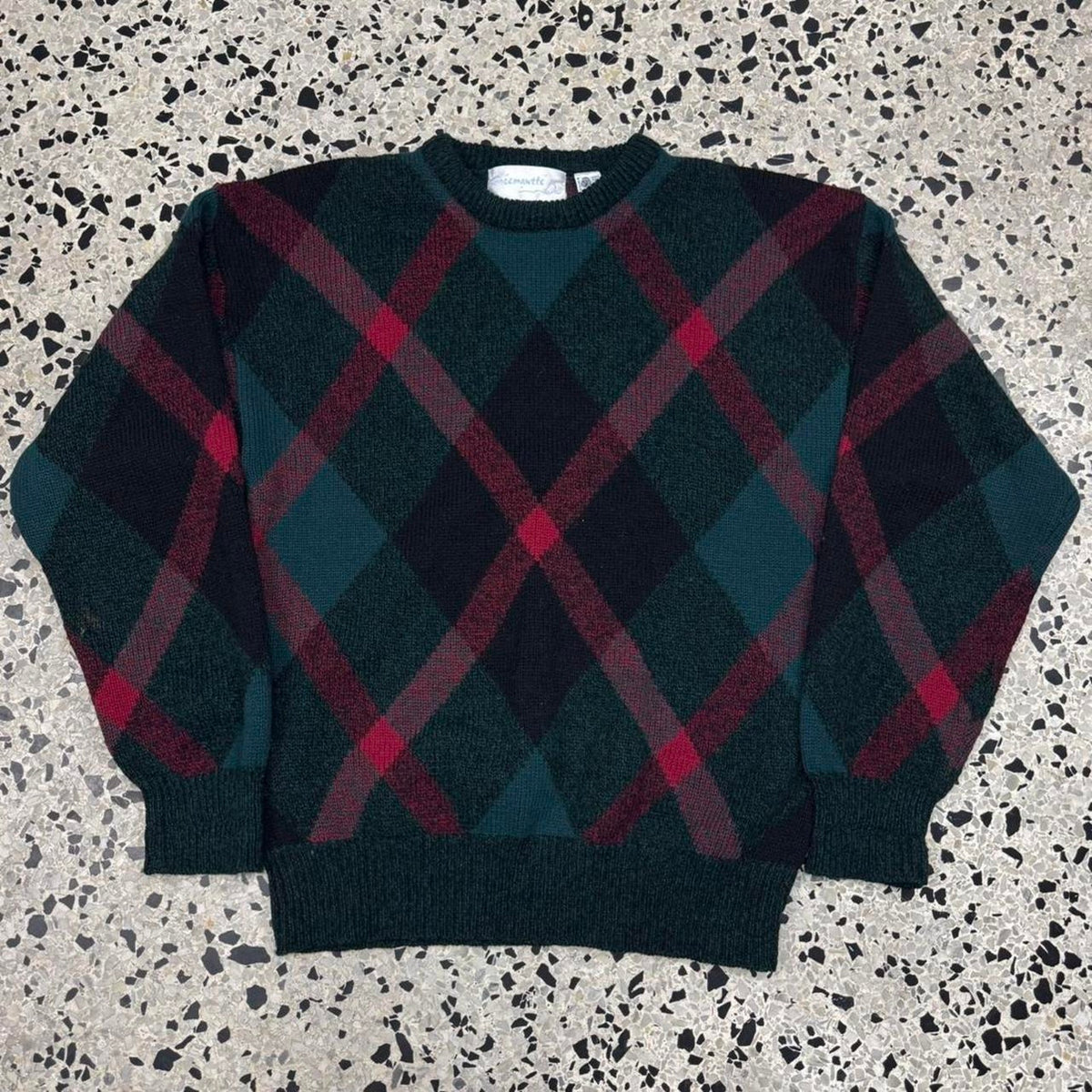 VINTAGE 90S FREEMANTLE 100% PURE WOOL PLAID FLANNEL PATTERNED SWEATER: