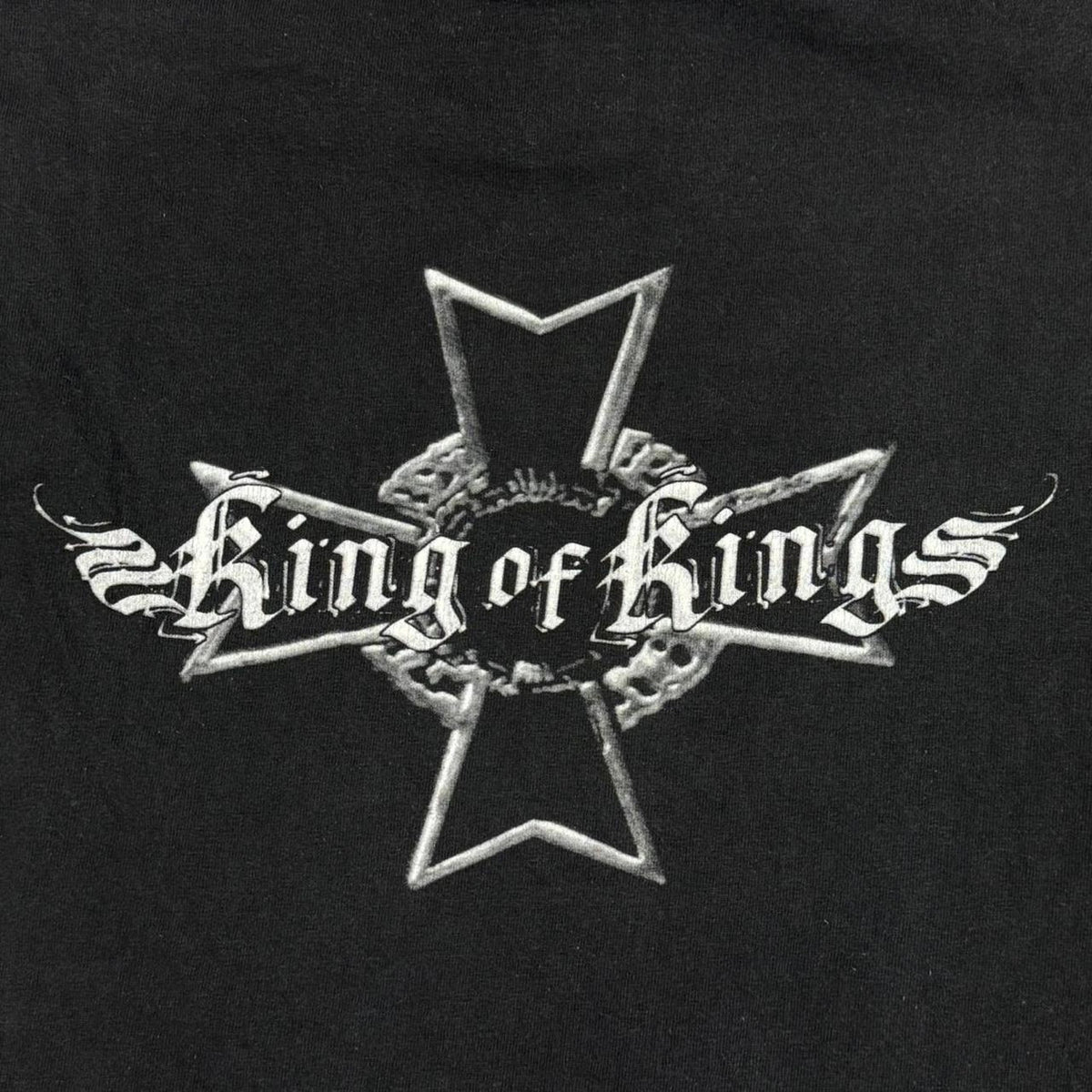 VINTAGE Y2K 2002 WWE TRIPLE H KING OF KINGS DOUBLE SIDED SKULL TEE: