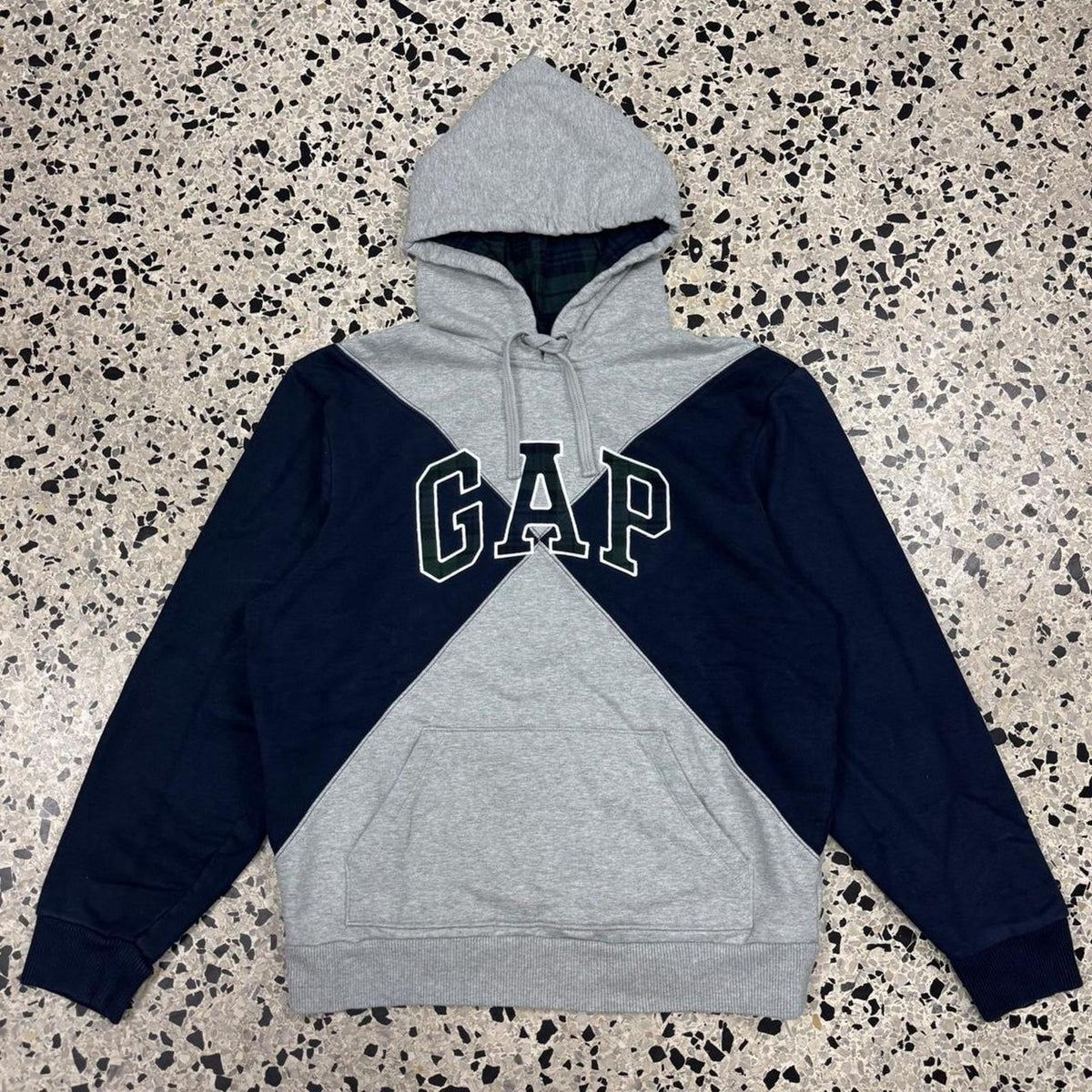 GAP X OPENING CEREMONY GRAY & NAVY COLORBLOCKED X PATTERN HOODIE: