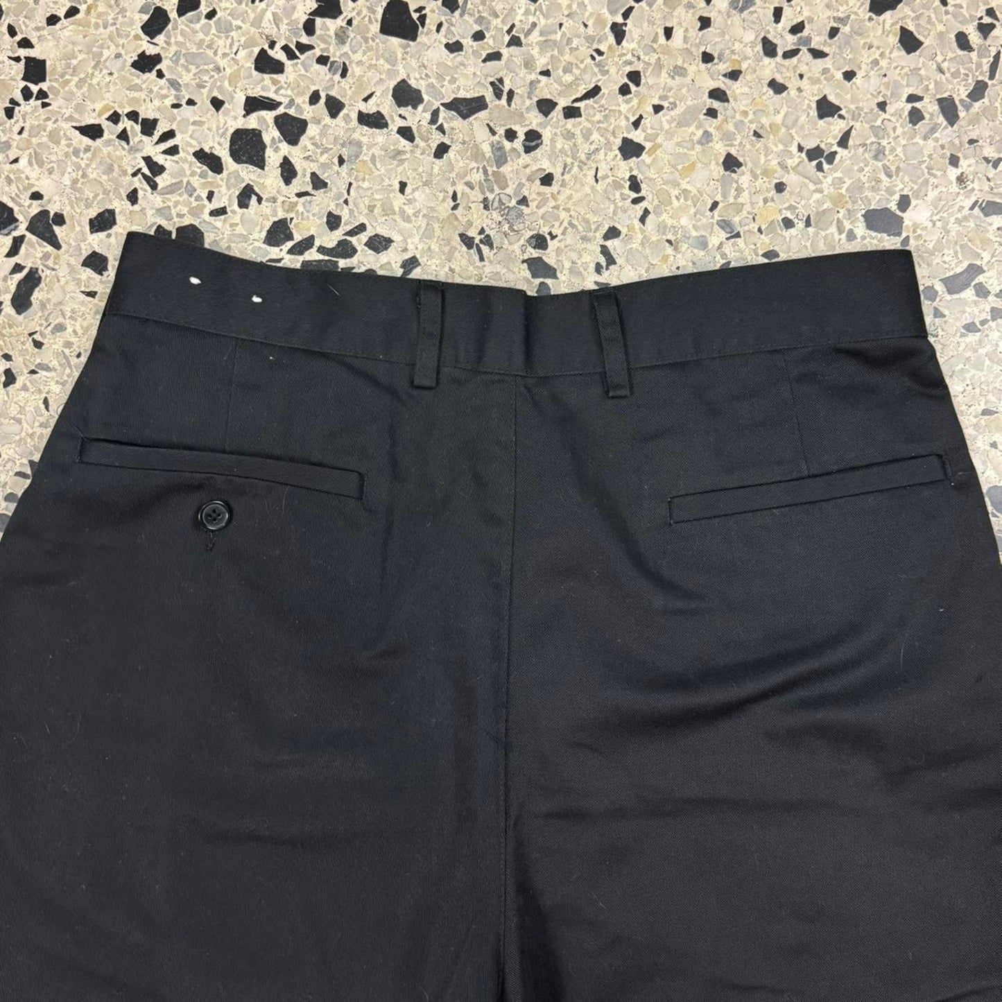 VINTAGE Y2K EDWARDS BLACK PLEATED WORK SHORTS: