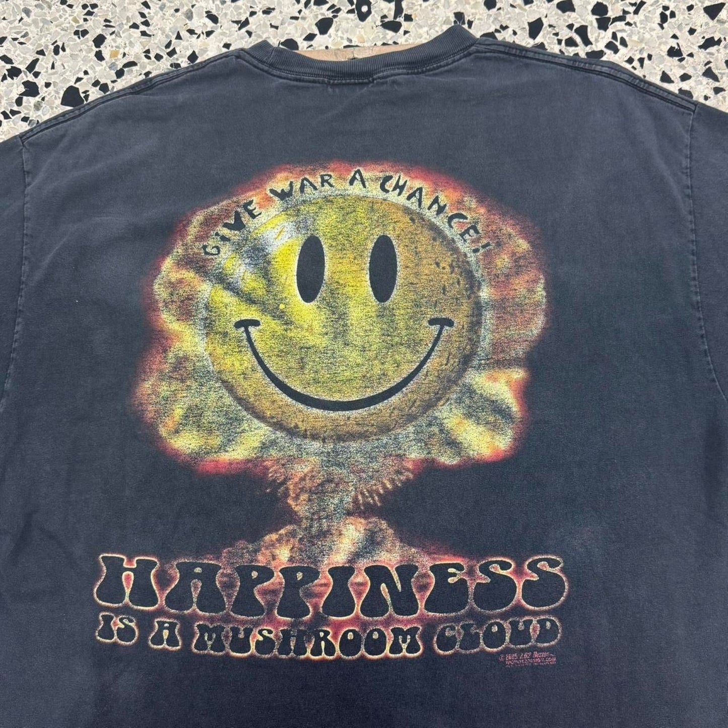 VINTAGE Y2K HAPPINESS IS A MUSHROOM CLOUD GIVE WAR A CHANCE SMILEY FACE TEE: