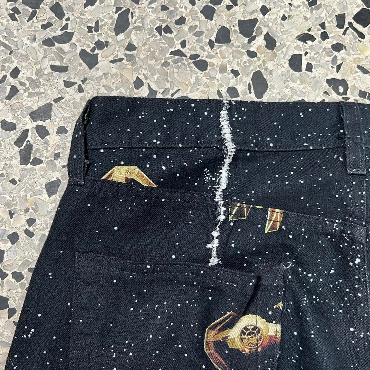 LEVIS X STAR WARS ALL OVER PRINT RECONSTRUCTED DENIM: