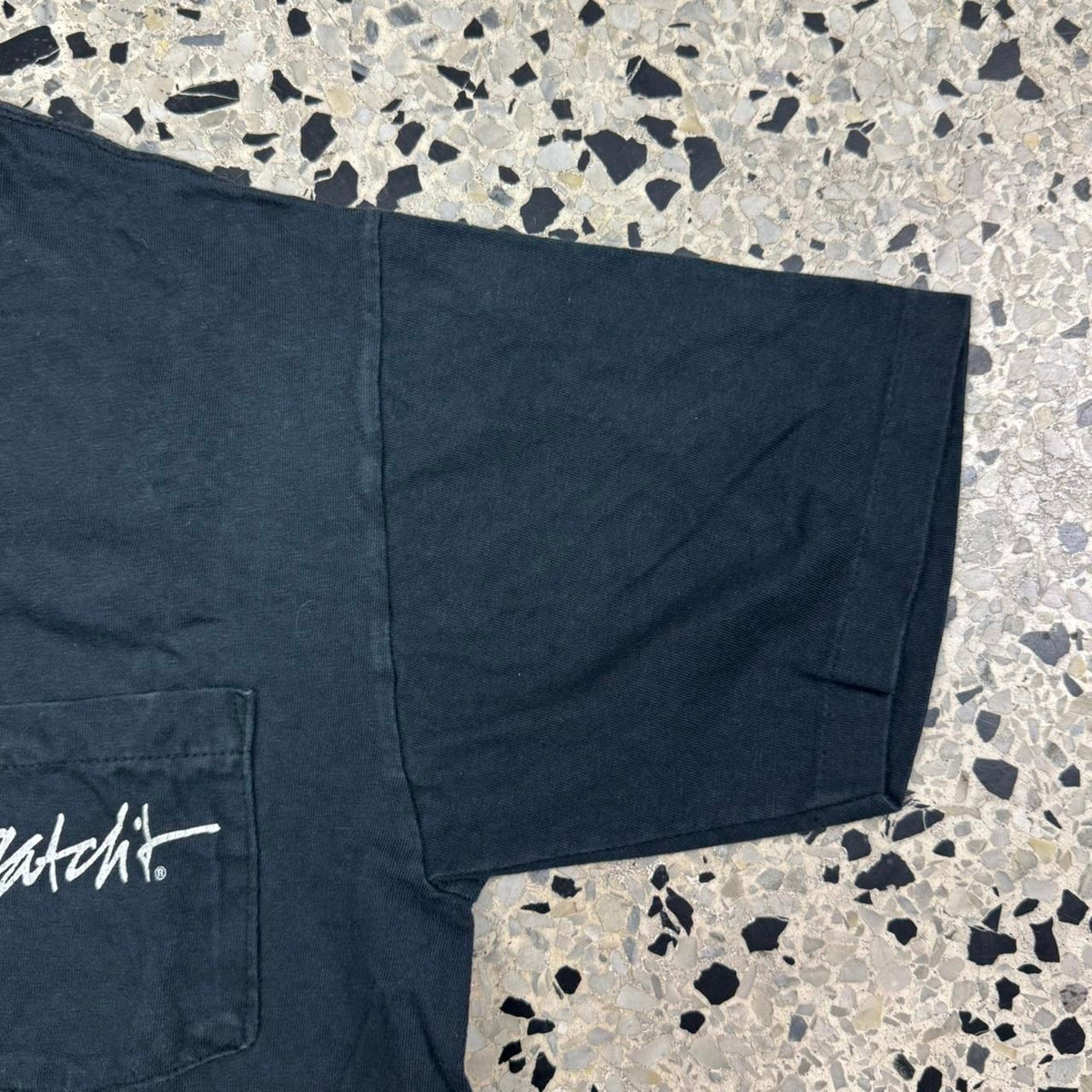 VINTAGE 90S SINGLE STITCH CATCH IT WORLD CONCERN ABSTRACT SURF POCKET TEE: