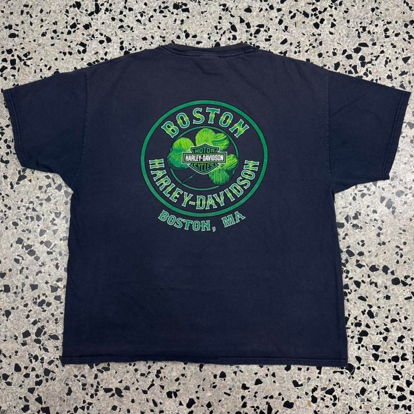 VINTAGE Y2K HARLEY DAVIDSON BLUE EMBLEM X BOSTON HARLEY DAVIDSON TEE: