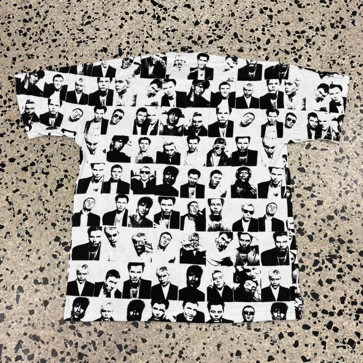 VINTAGE 90S 1993 SINGLE STITCH DURAN DURAN AOP ALL OVER PRINT BROCKUM TEE: