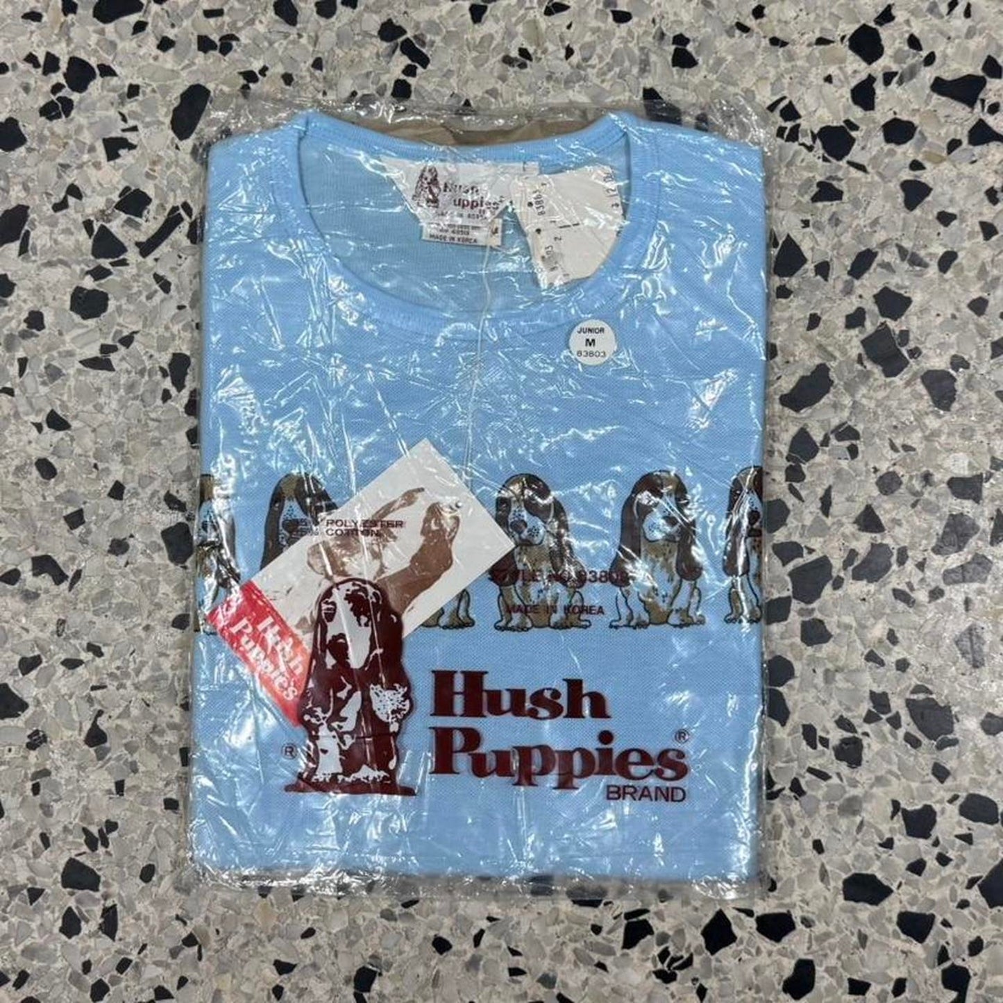 VINTAGE BNWT 90S Y2K HUSH PUPPIES BRAND PUPPY TEE: