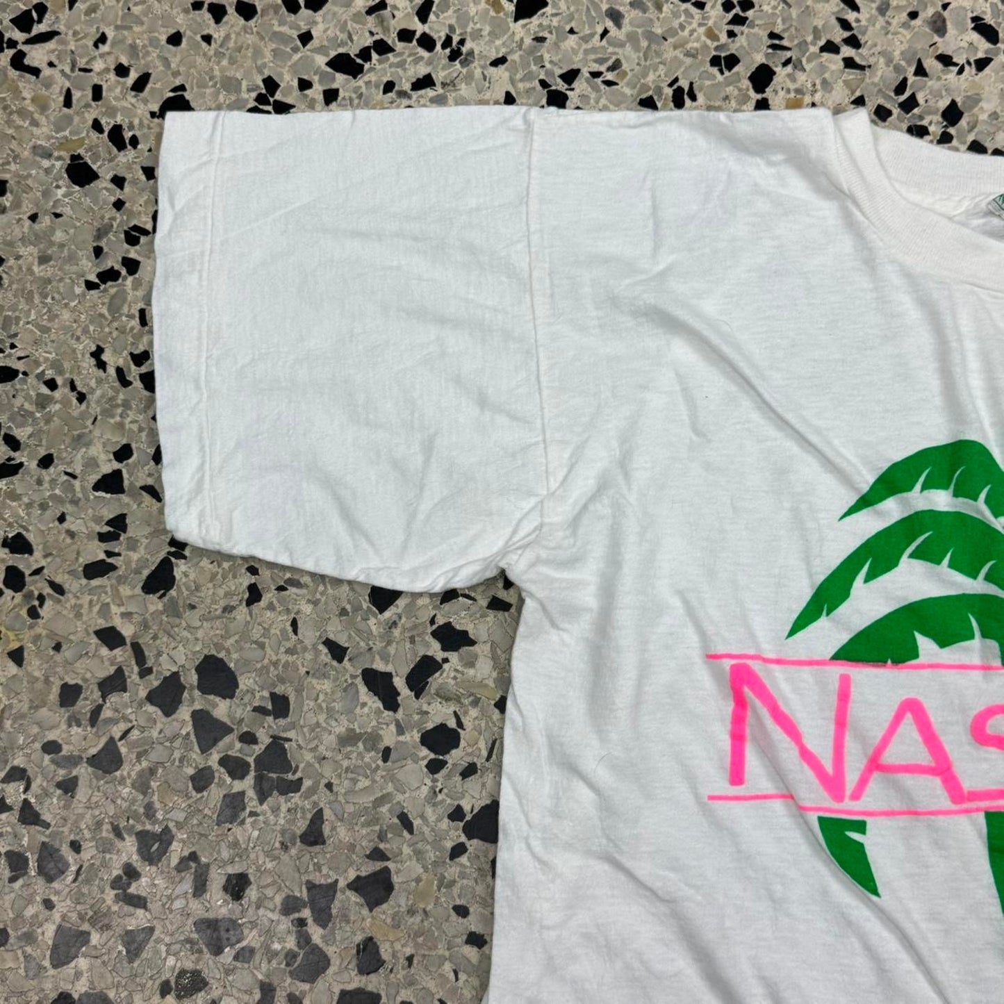 VINTAGE 80S 90S SINGLE STITCH NASSAU BAHAMAS TOURIST TEE: