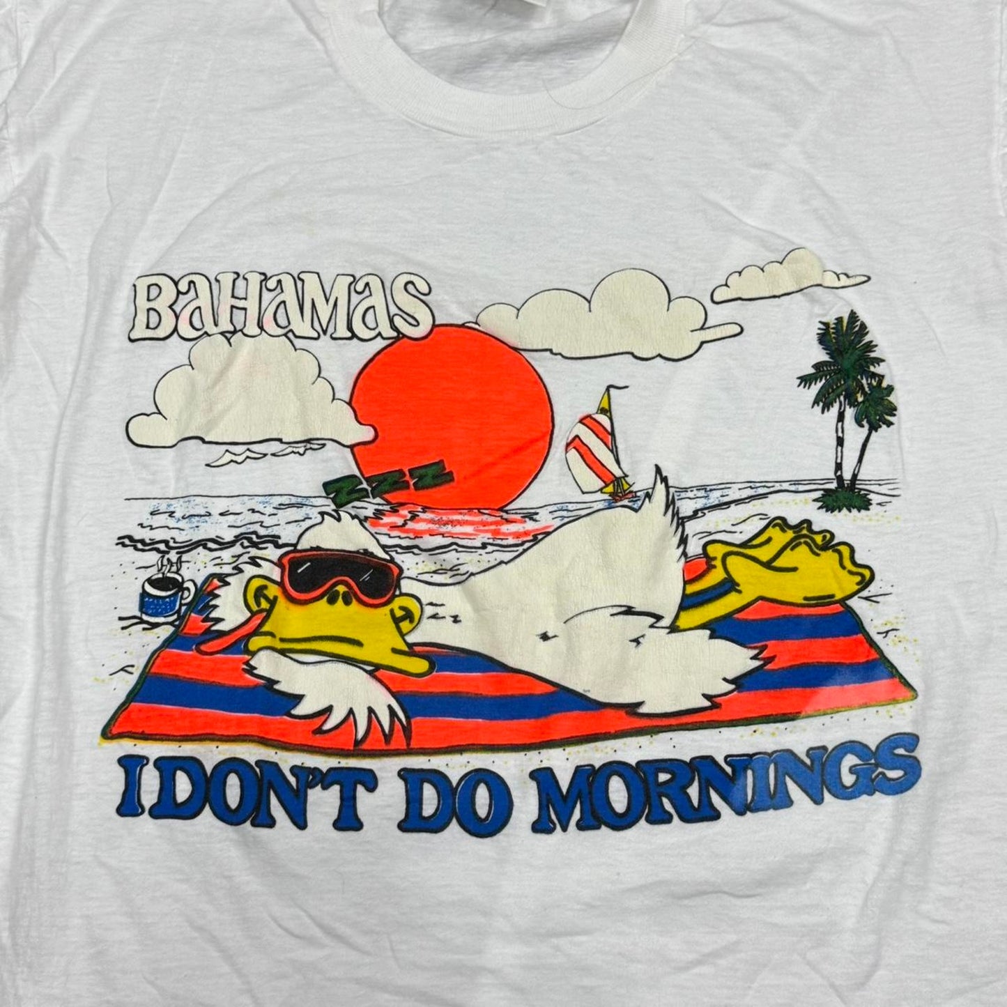 VINTAGE 90S SINGLE STITCH DUCK DON’T DO MORNINGS BAHAMAS TOURIST TEE: