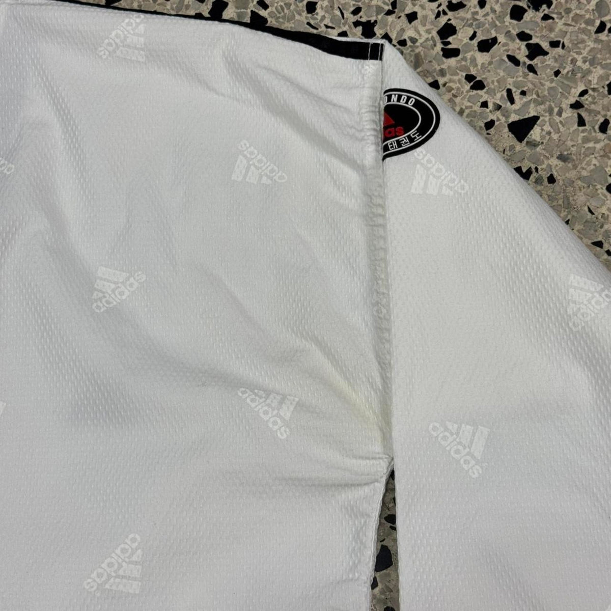 VINTAGE Y2K ADIDAS TAEKWONDO KOREA WTF UNIFORM TOP: