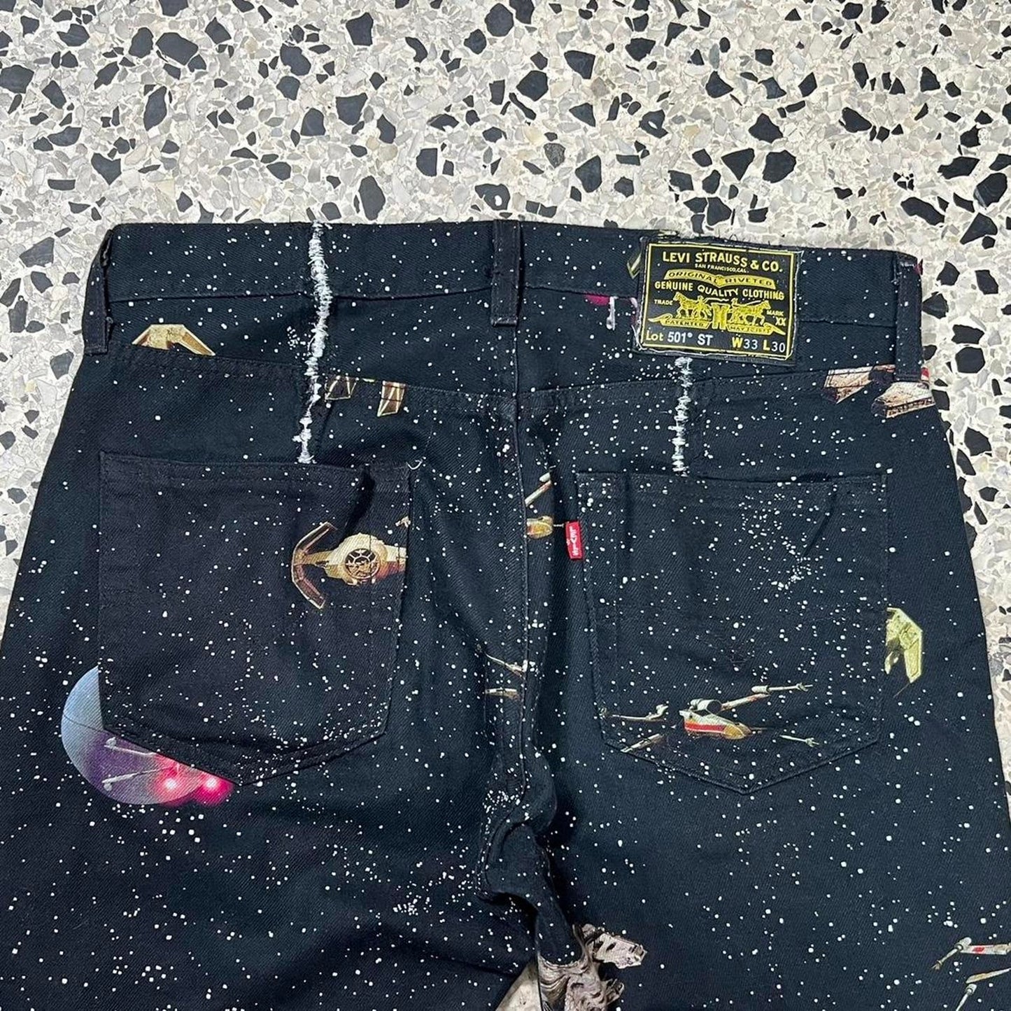 LEVIS X STAR WARS ALL OVER PRINT RECONSTRUCTED DENIM: