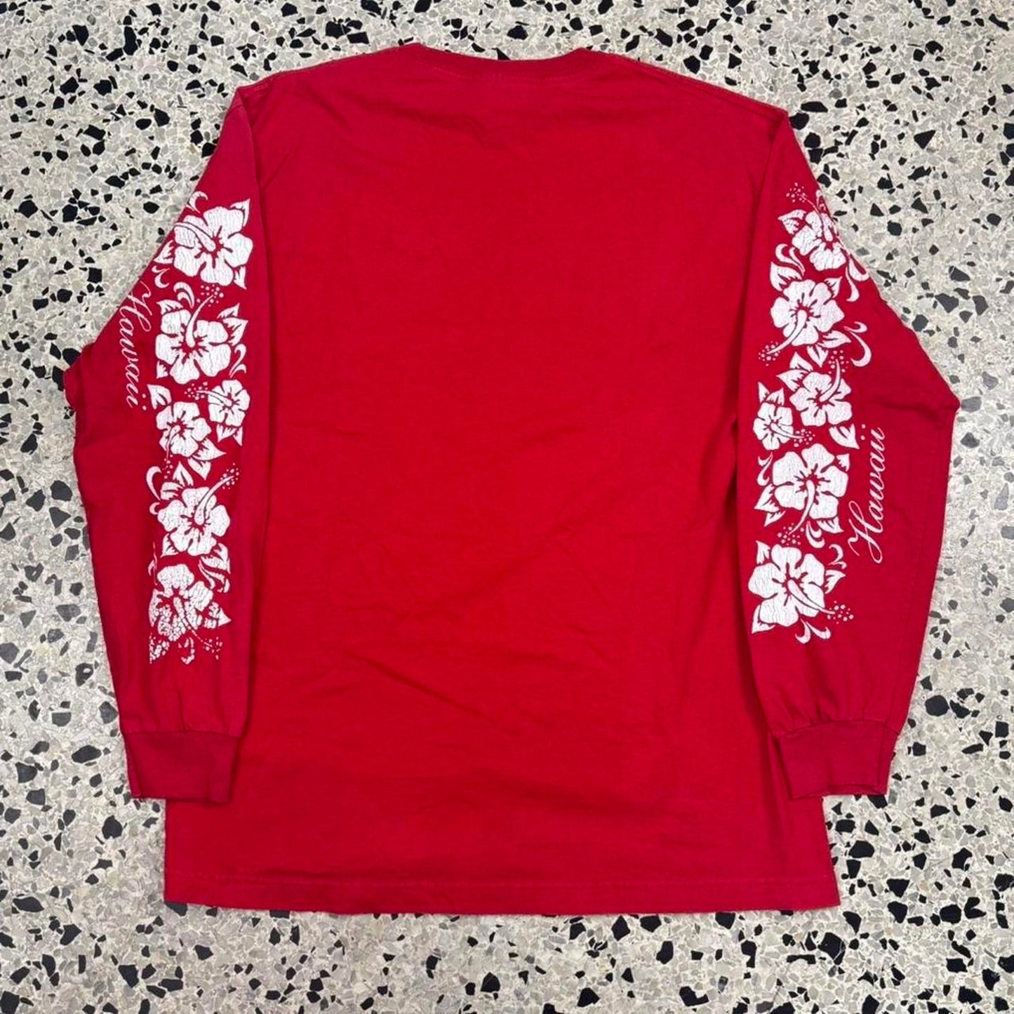 VINTAGE Y2K HAWAII FLORAL PRINT LONGSLEEVE W/ SLEEVE HITS: