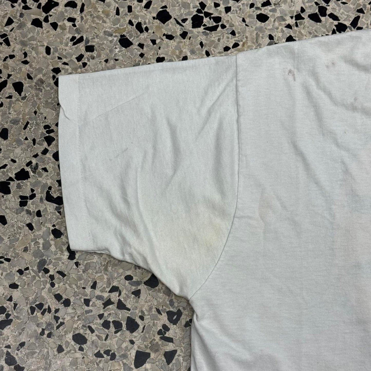 VINTAGE 90S SINGLE STITCH SEC SOUTHEASTERN CONFERENCE LOGO TEE: