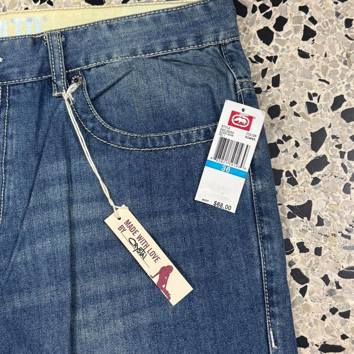 VINTAGE Y2K ECKO UNLIMITED BNWT NOS LIGHTWASH DENIM JEANS: