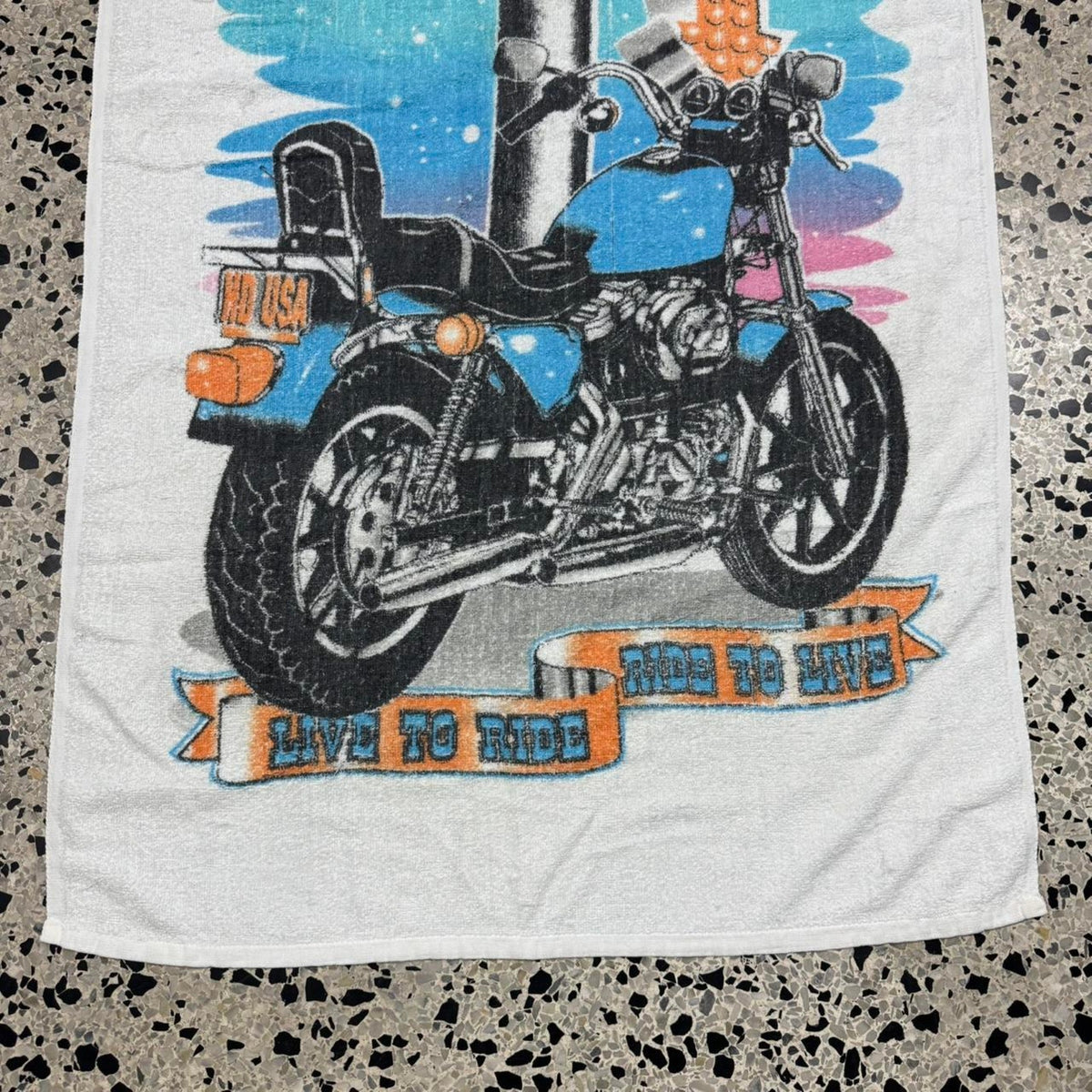VINTAGE 90S HARLEY DAVIDSON LIVE TO RIDE/ RIDE TO LIVE BEACH TOWEL: