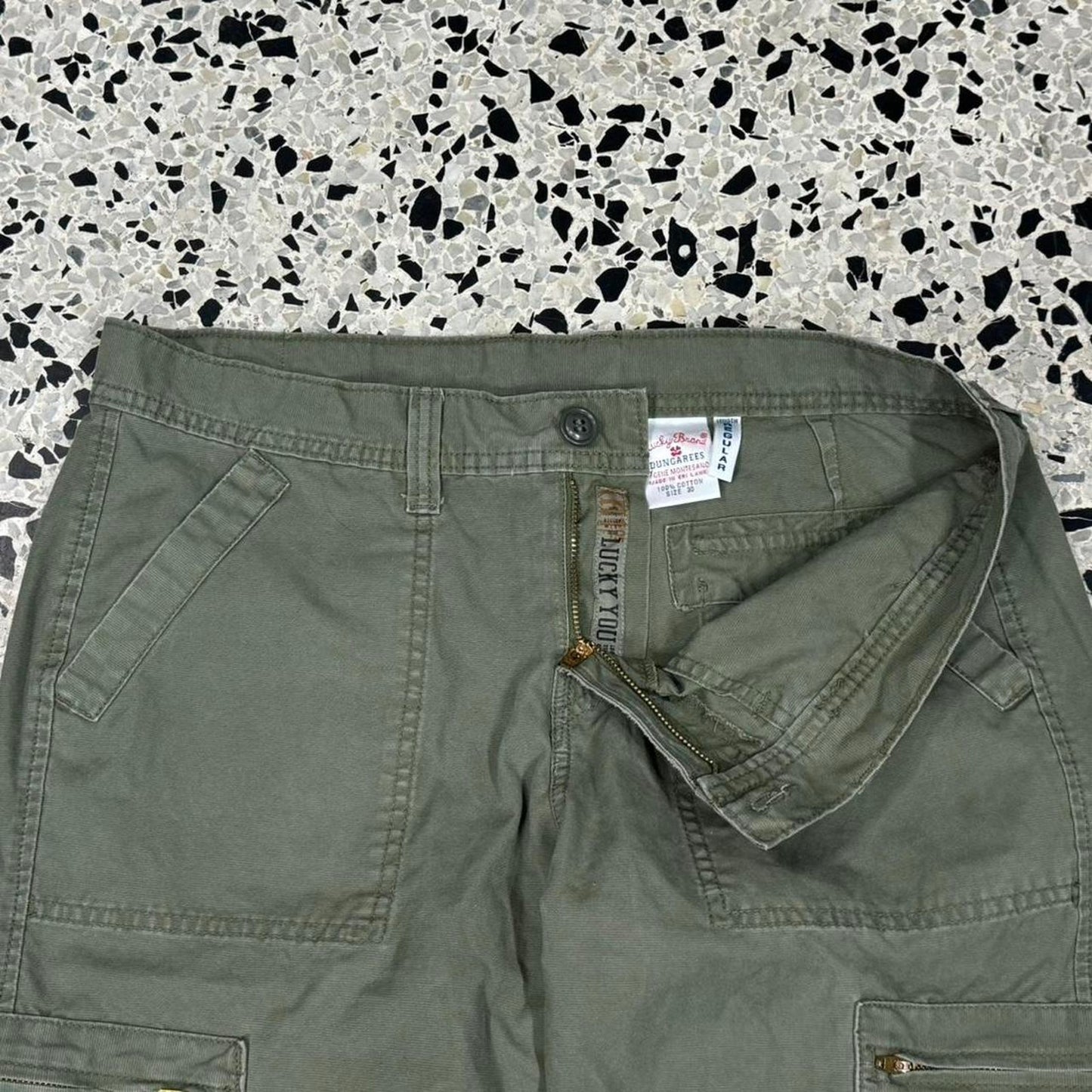 VINTAGE Y2K LUCKY BRAND UNISEX OLIVE CARGO PANTS: