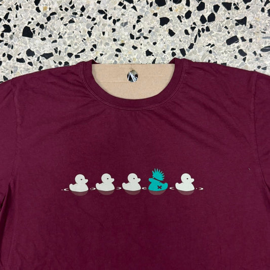 VINTAGE Y2K LASPID PUNK DUCK CARTOON TEE: