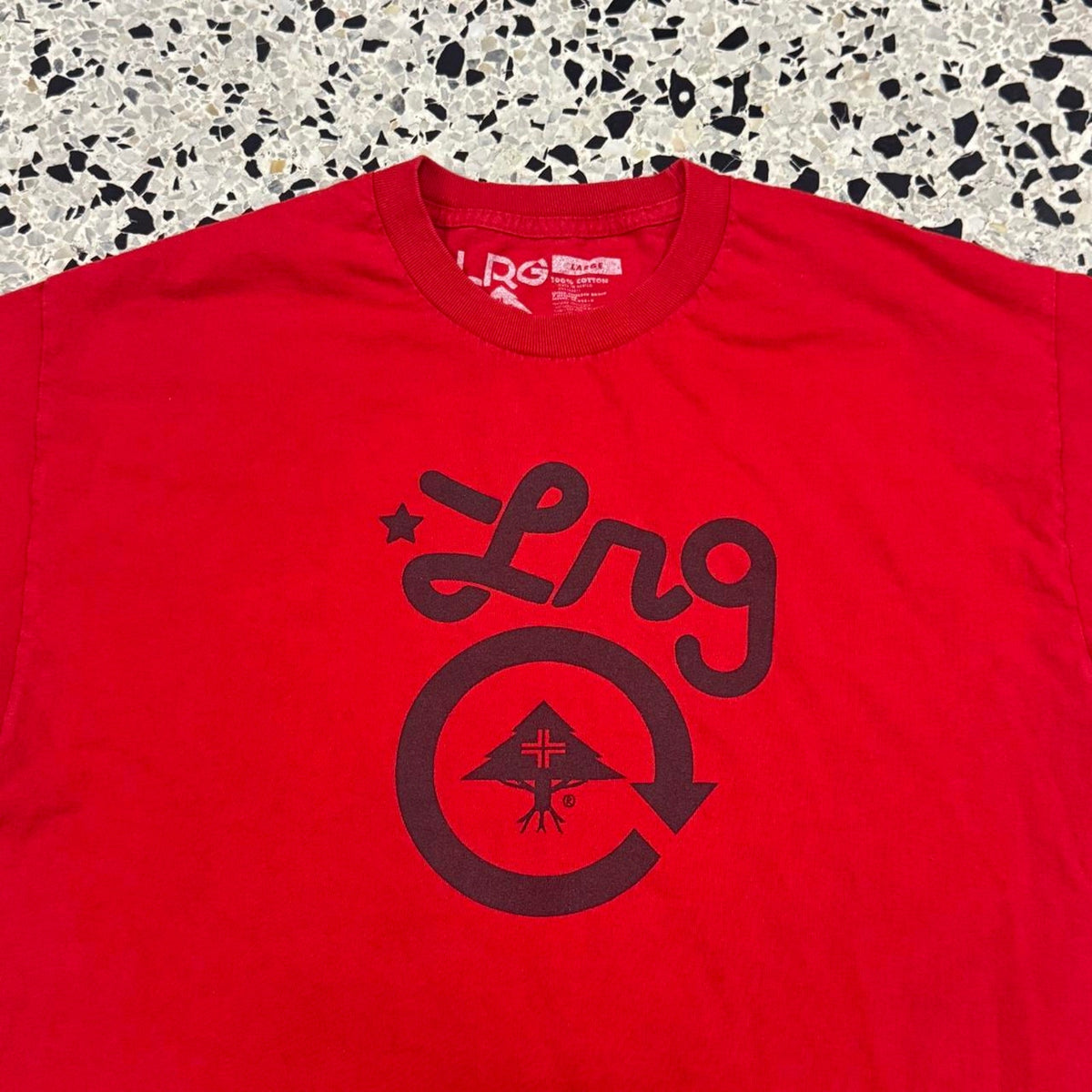 VINTAGE Y2K LIFTED RESEARCH GROUP LRG RED CLASSIC LOGO TEE: