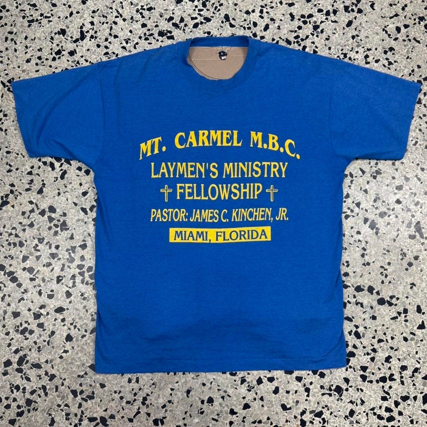 VINTAGE 90S SINGLE STITCH MT. CARMEL M.B.C. FELLOWSHIP RELIGIOUS TEE: