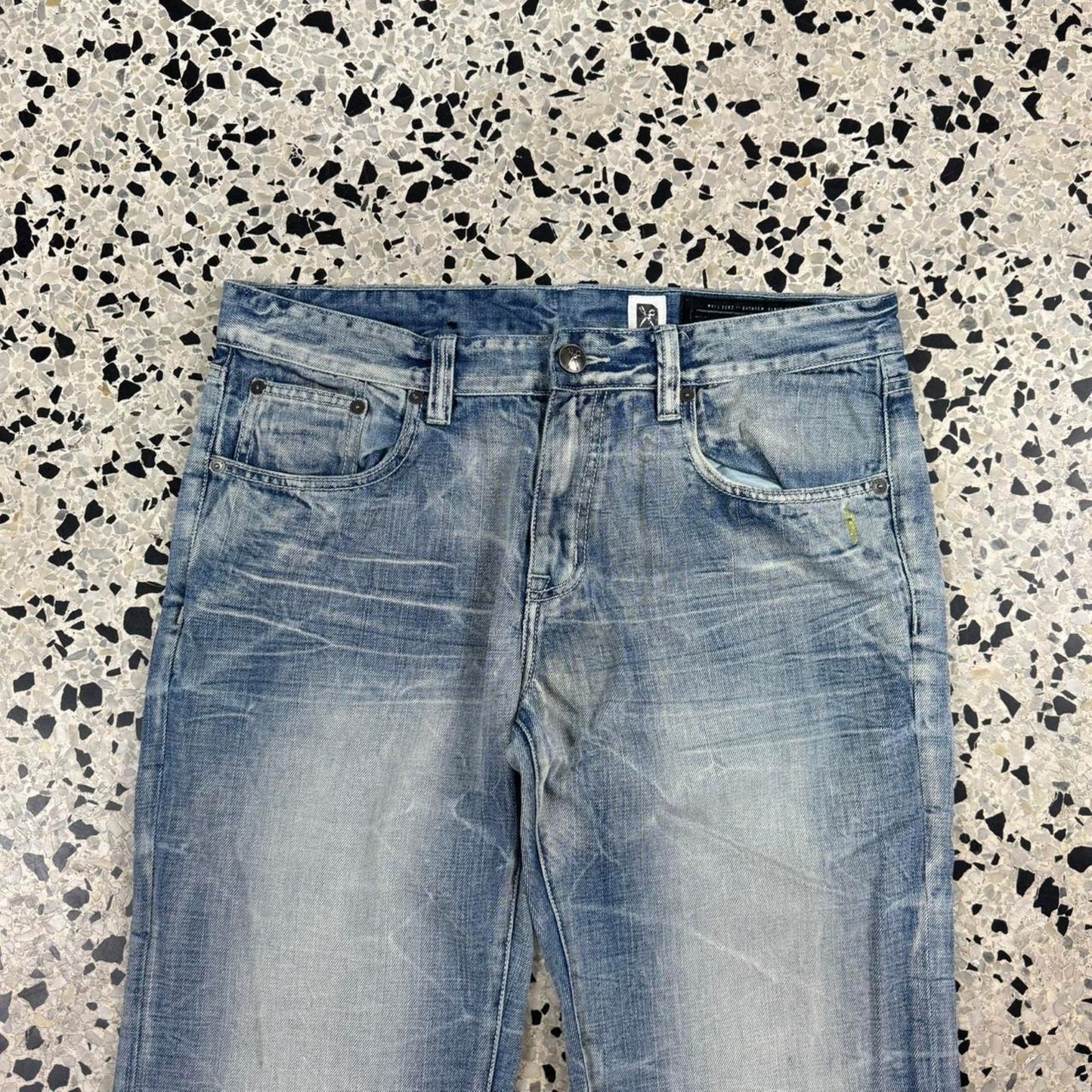 VINTAGE Y2K MARC ECKO CUT & SEW LIGHTWASH DENIM JEANS: